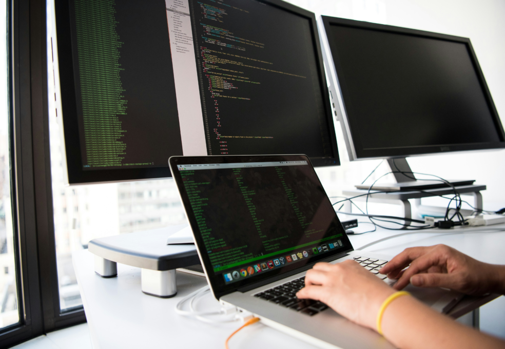 Christina wocintechchat com 6 Dv3pe Jn Sg unsplash Christina wocintechchat com 6 Dv3pe Jn Sg unsplash